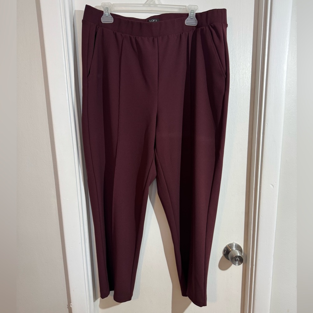 LOFT Burgundy Trousers with pockets size XL